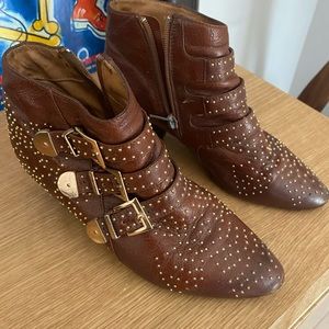 Jeffrey Campbell starburst studded booties size 7